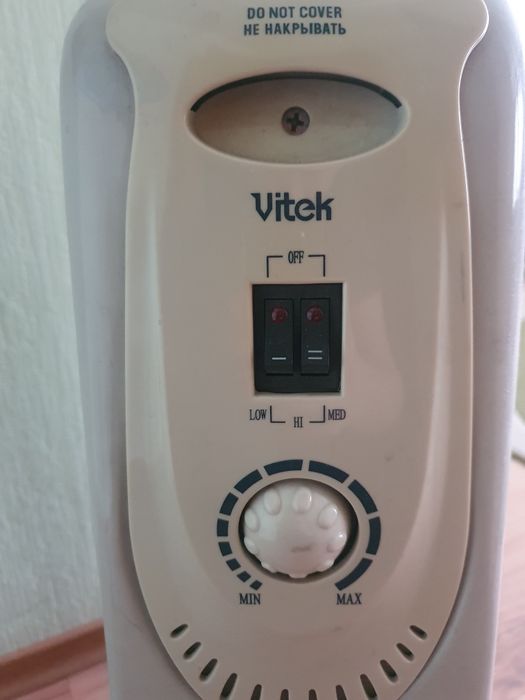 Обогреватель Vitek, 5 секций, с вентилятором