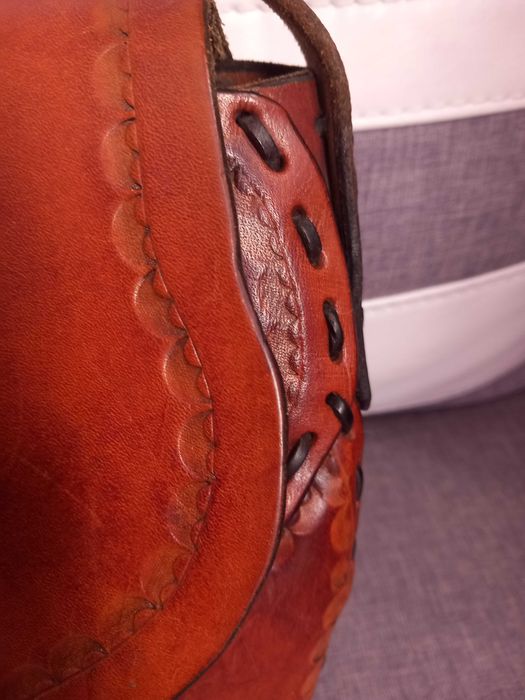 Уникална дамска чанта естествена кожа с закопчалка от рог