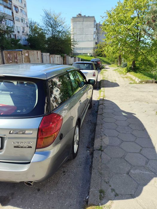 Продавам автомобил
