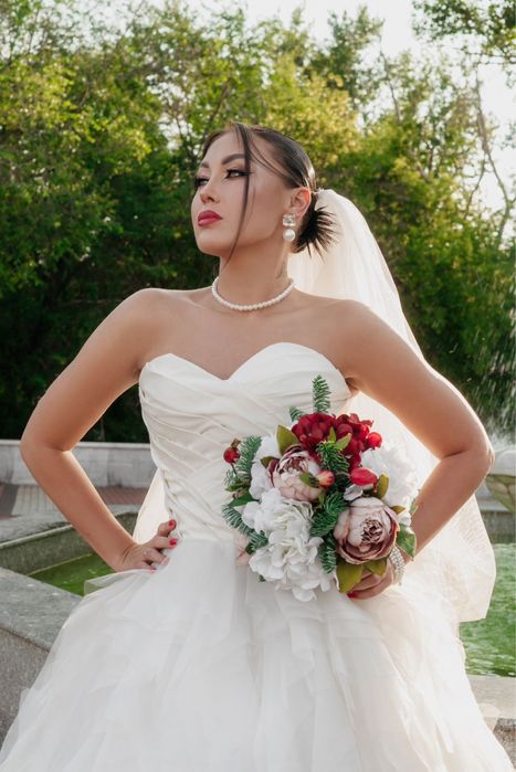 Платье свадебное Лебедь