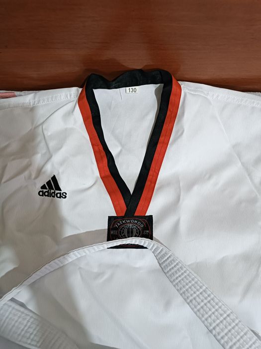 Продам кимоно и защитки