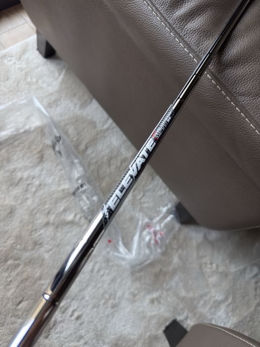 Клъбове / Стикове за голф - P и Пътър