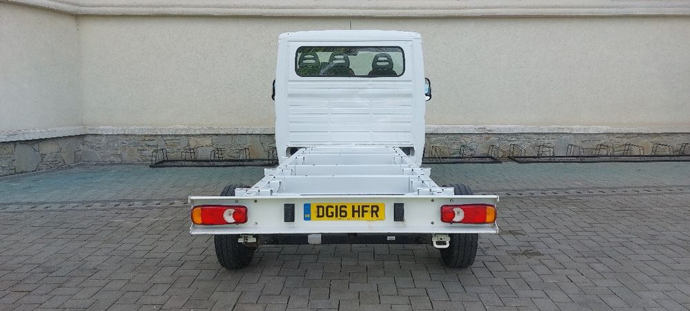 Peugeot Boxer din 2016 motor 2.2 diesel Volan pe dreapta Anglia