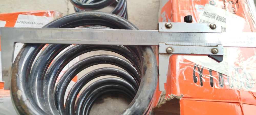 Продам пружины почти новые