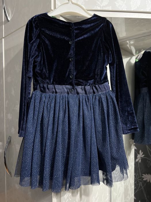 Платье для девочки на 3-4 года