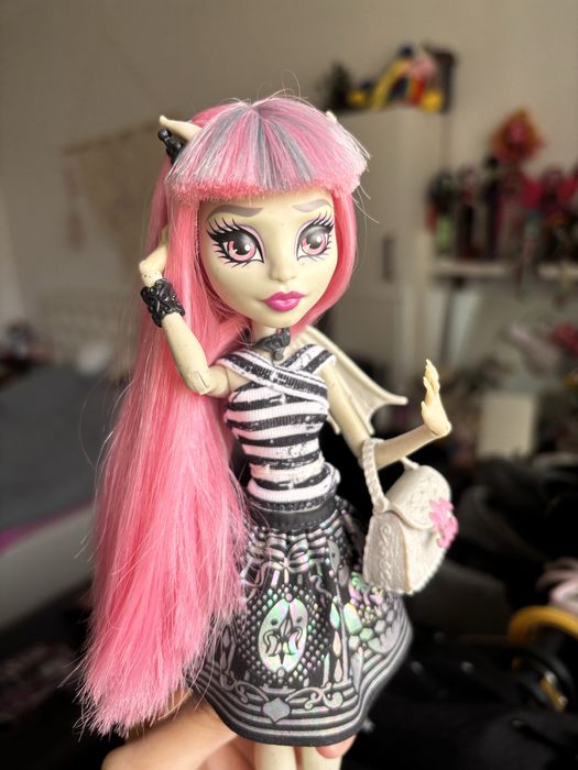 Продам кукол Monster High