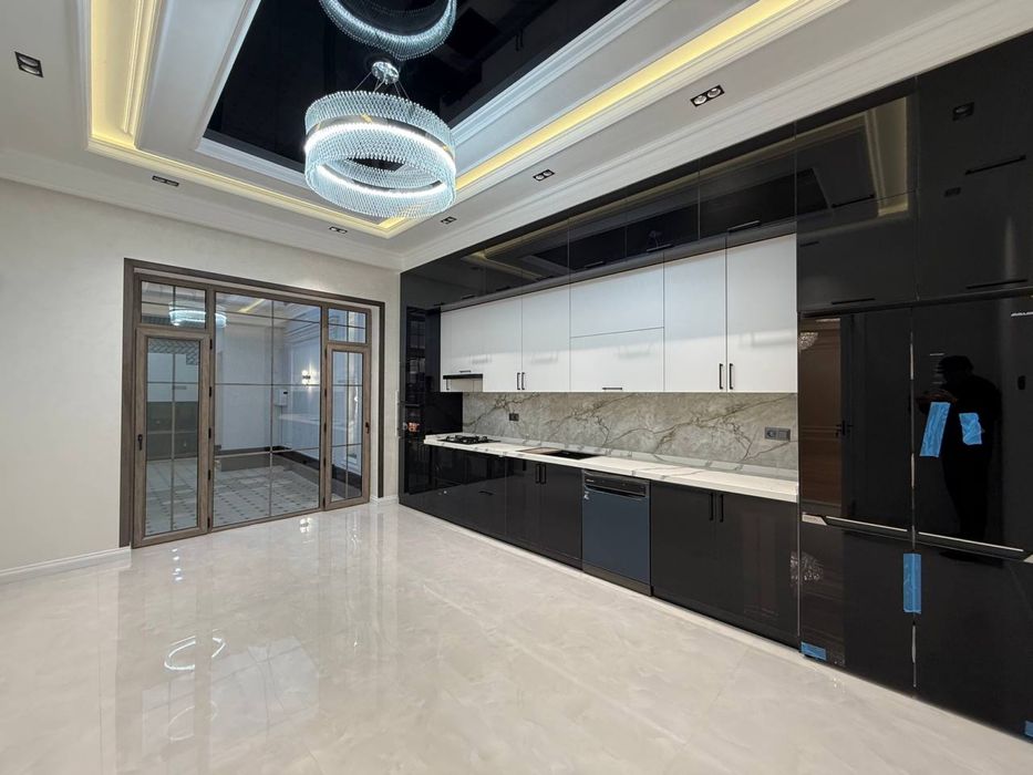 Продавец участка