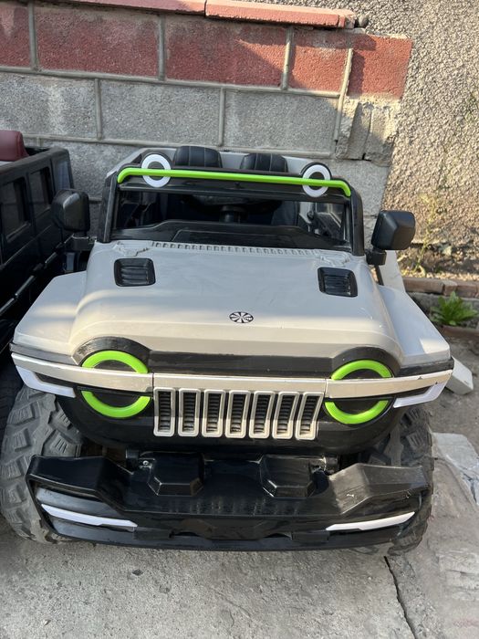 Продам семейный велосипед,электромашинки.дри