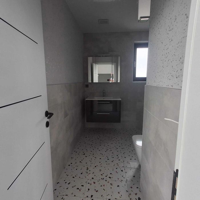 БЕЗ КОМИСИОНА 169 М² С АКТ 16, До Ключ, Дневна с 3 спални