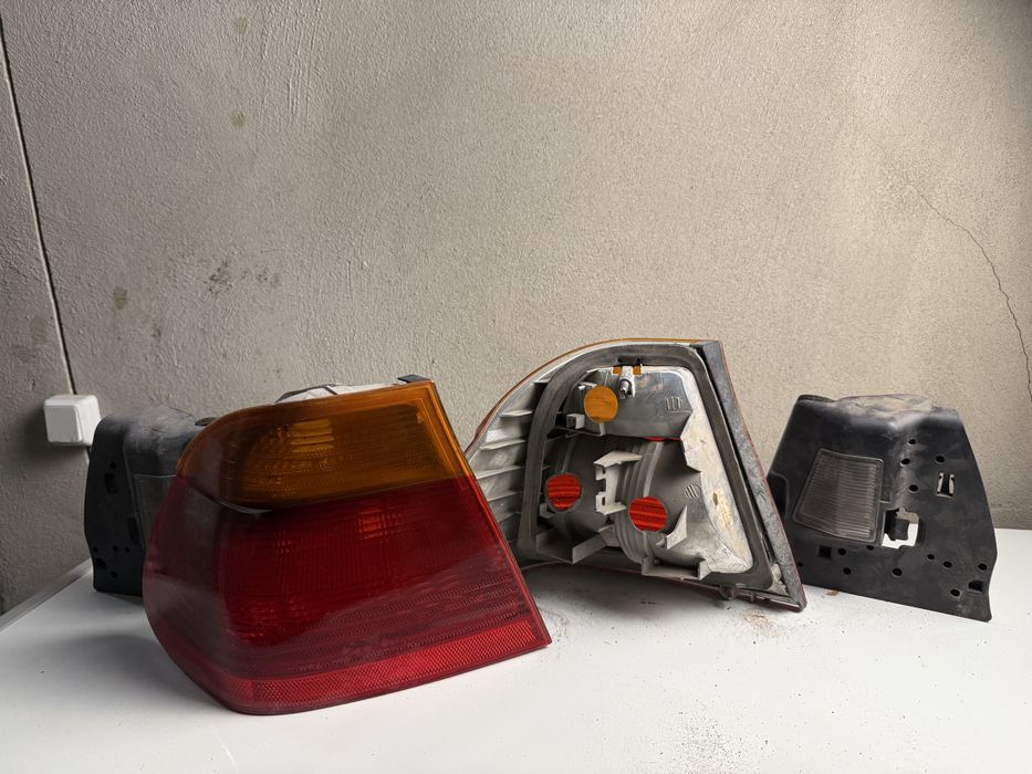 Продам Задние фонари бмв Е46 дорест