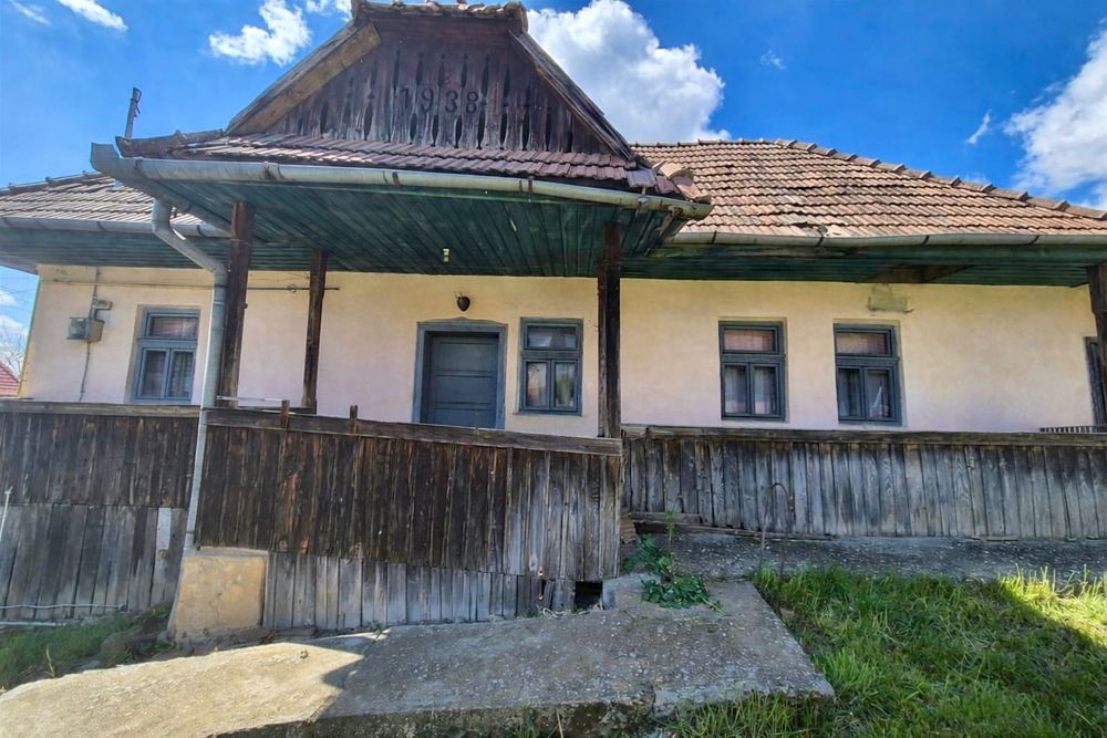 Casa si teren de vanzare in Corunca-Jud Mures
