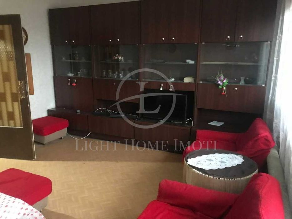 Продава се Двустаен апартамент в Пловдив, Изгрев - 64 кв.м за 969 €/кв.м - Снимка #1