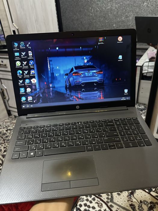 Noutbuk HP G7 250 N4020