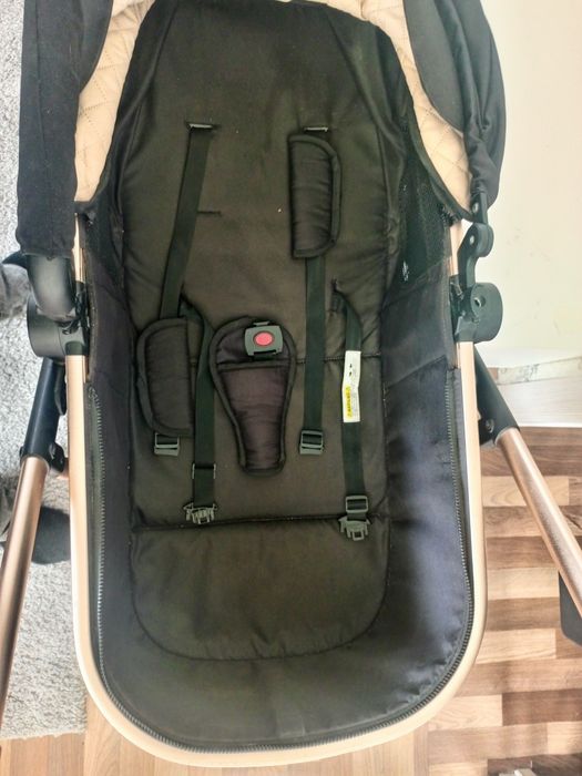 Детская  коляска