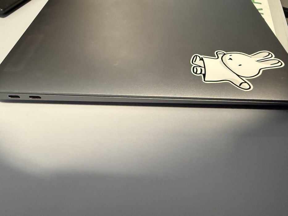 Macbook air m1 13"