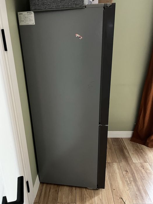 Холодильник midea