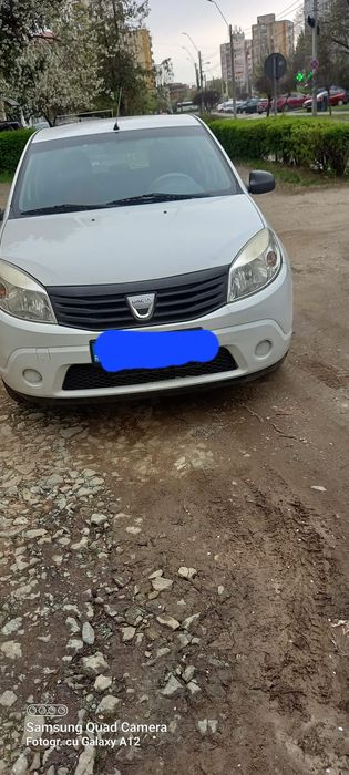 Vând Dacia Sandero