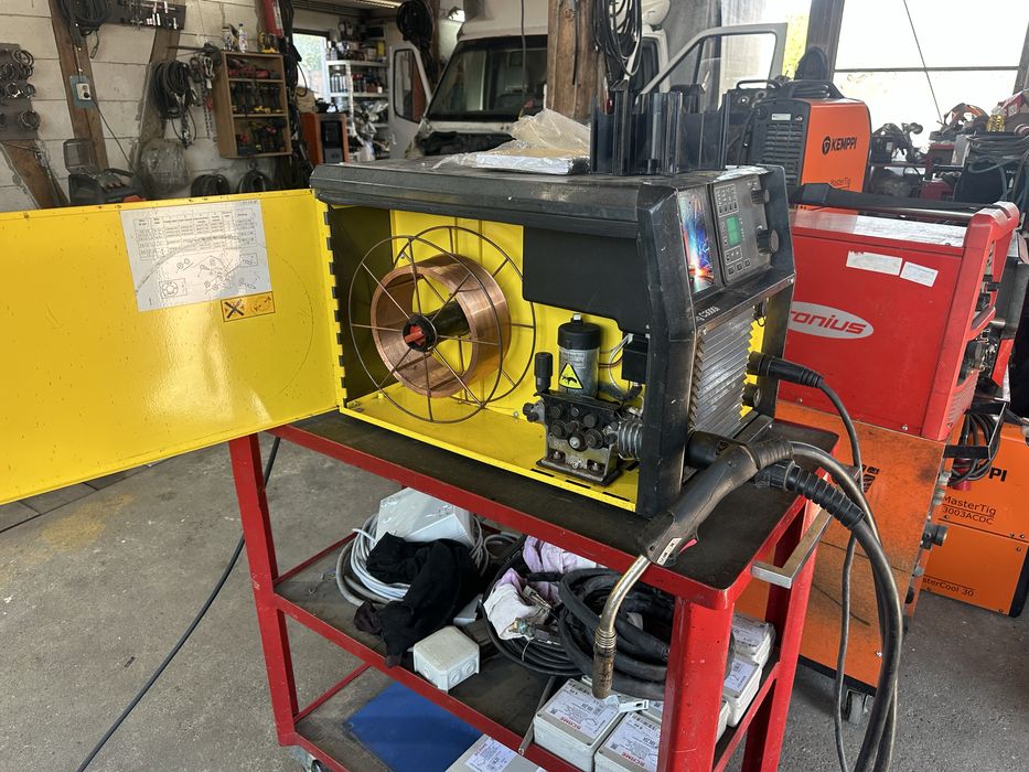 Aparat de sudura ESAB 300 amperi