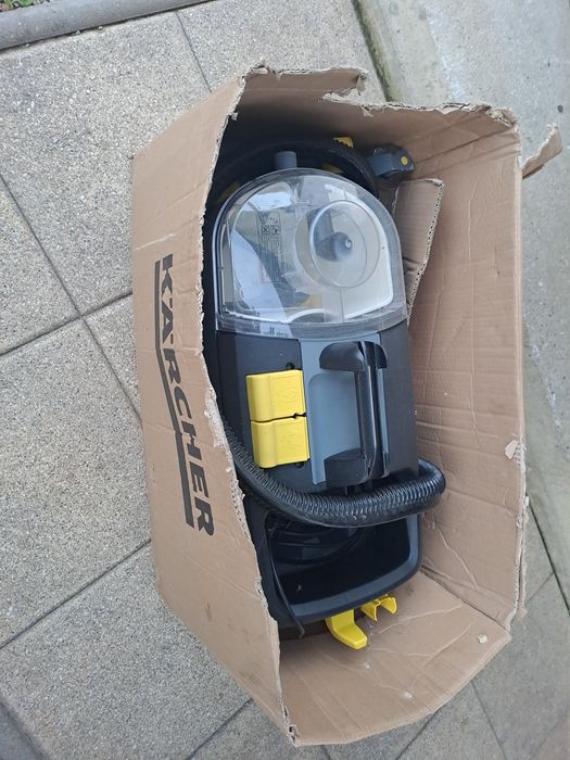 Aspirator karcher puzzi 10/1