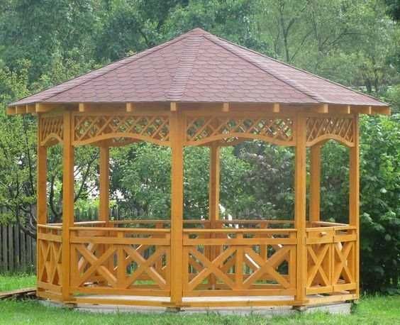 Foisoare, Terase, Cabane stil A-Frame si Case din structura de lemn