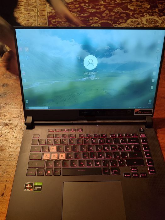 Ноутбук: ASUS ROG Strix G17