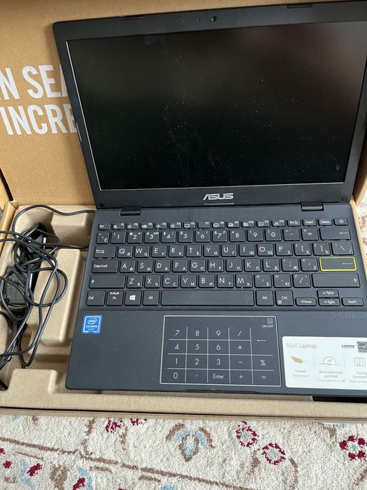 Ноутбук ASUS новые