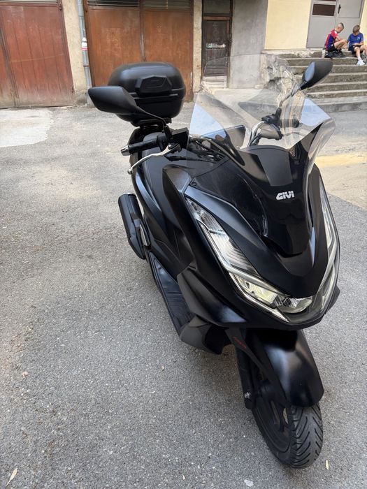 Honda PCX 125 като нов