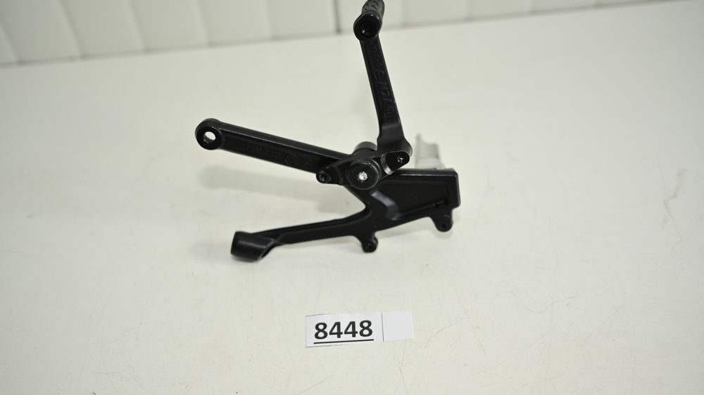 Ducati Panigale V4 2018 2024 Suport scarita stanga cu pedala
