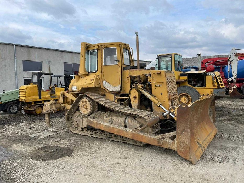 Dezmembrez buldozer Caterpillar D5H - piese de schimb Caterpillar
