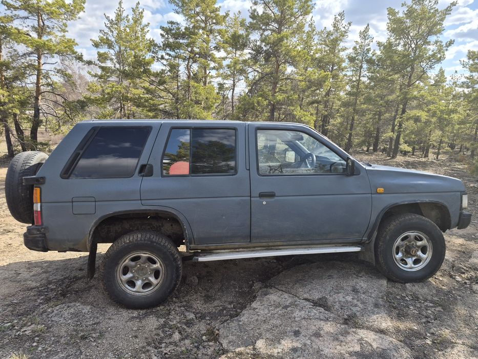 Продам Ниссан Террано