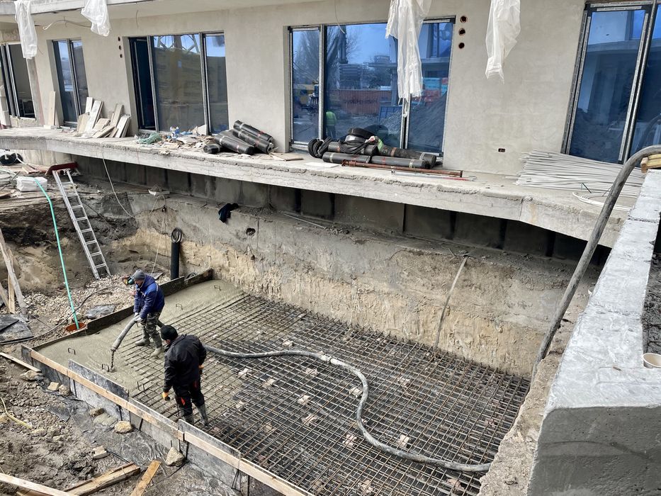 Închirieri POMPE BETON staționare Constanta~Tulcea~Calarasi~Ialomi