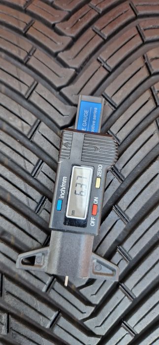 2 Anvelope Continental 235 55 R18 All seasons