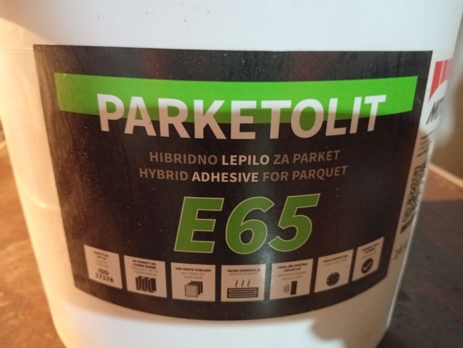 Продам Клей PARKETOLIT 65