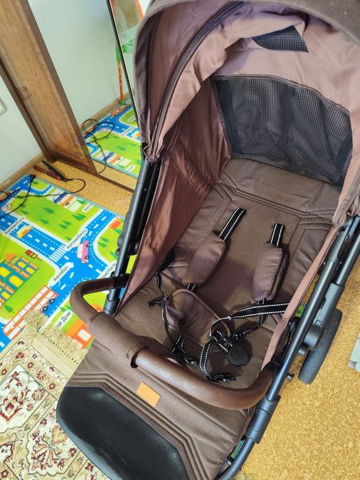 Продам коляска прогулочная