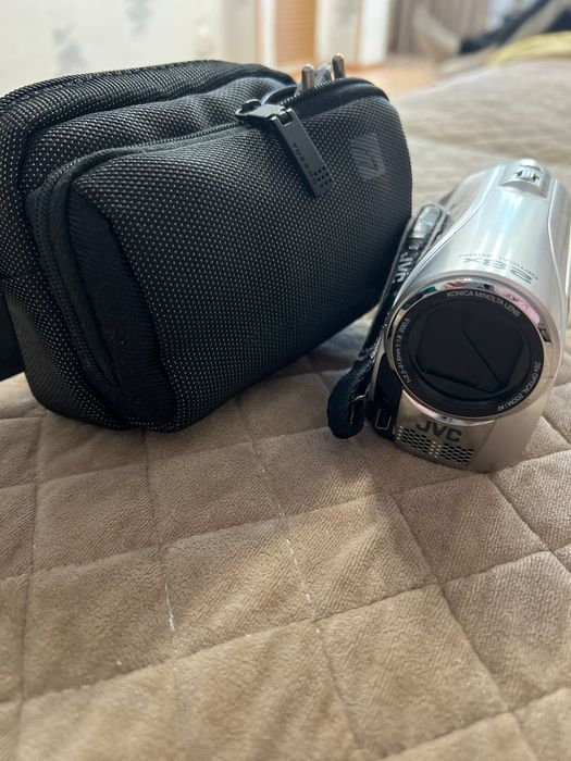 JVC видео камера