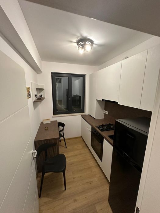 Garsoniera de închiriat