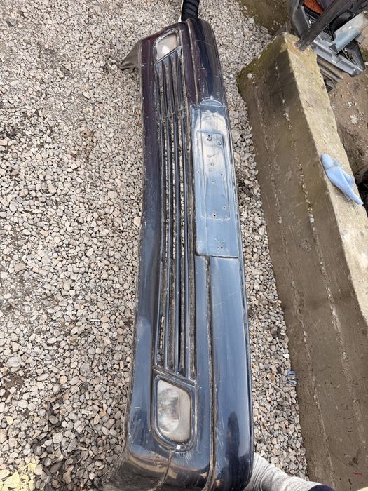 Мерседес w210  Бампер передний.