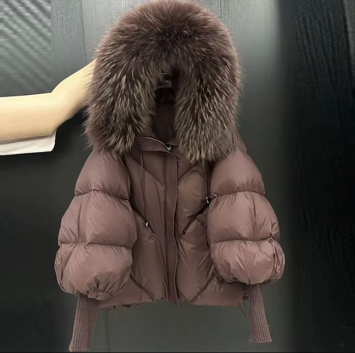 Geca din puf si blana natura de raton