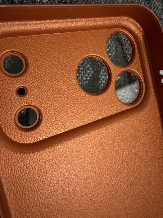 Husa iphone 17 pro Max portocalie