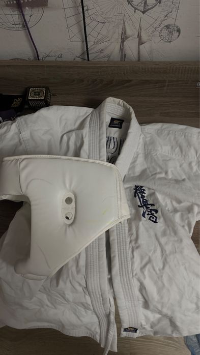 Кимоно шлем и накладки самурай доджо