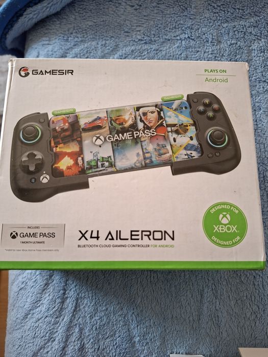 Vând controller  X4 Aileron