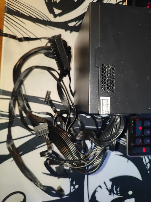 продам блок питания wintek 450 Bronze plus