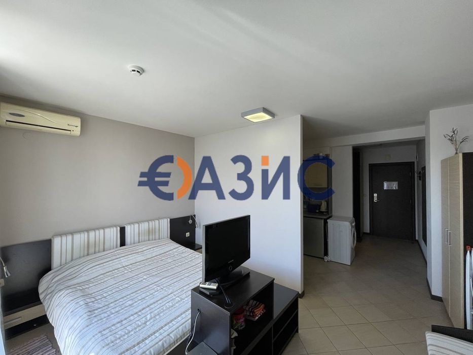 Продава се Едностаен апартамент в к.к. Слънчев бряг - 45 кв.м за 1398 €/кв.м - Снимка #2