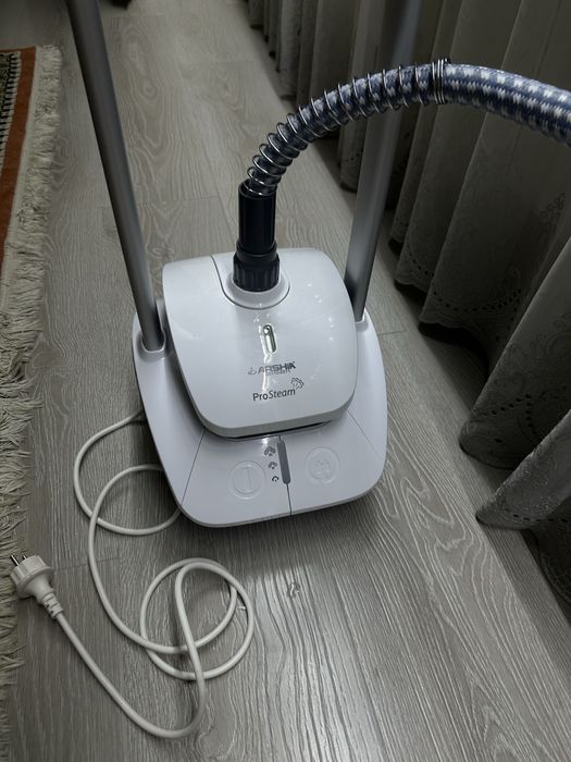 Отпариватель Arshia.