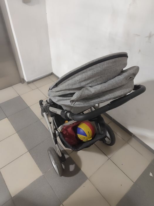 Коляска детская в хорошем состоянии