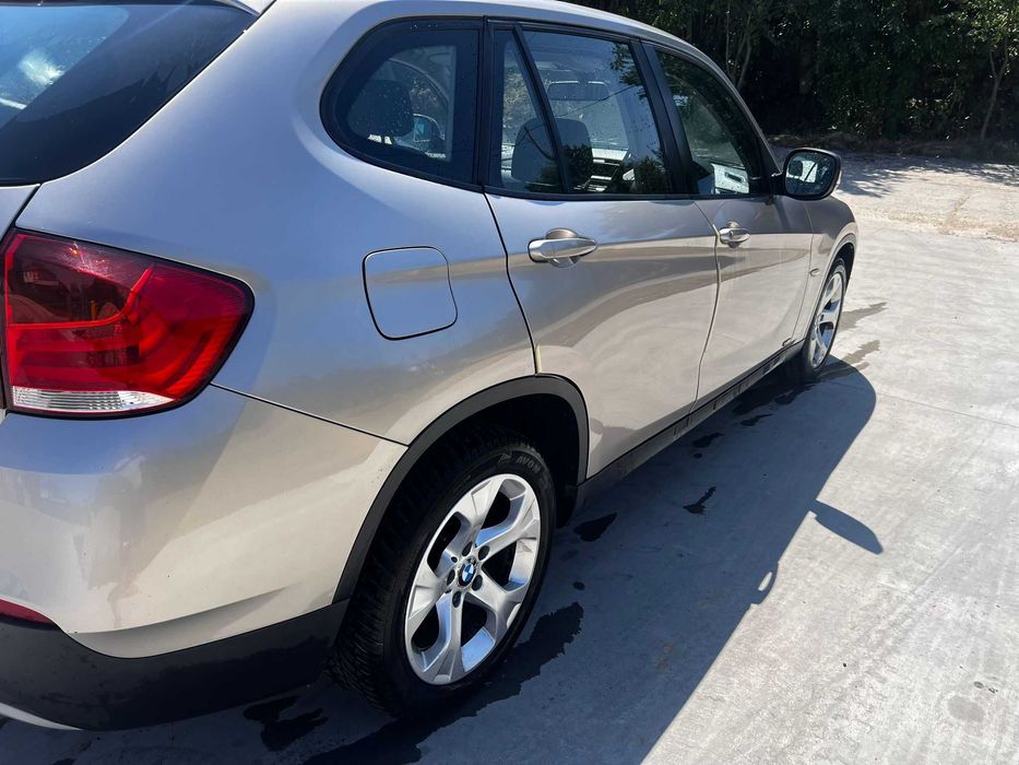 Usa usi aripa capota bara haion BMW X1 E84 kaschmirsilber metallic A72
