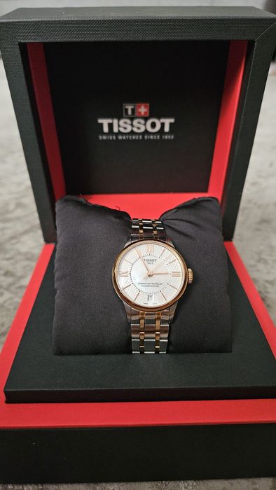 часовник Tissot Chemin des Tourelles 32 мм