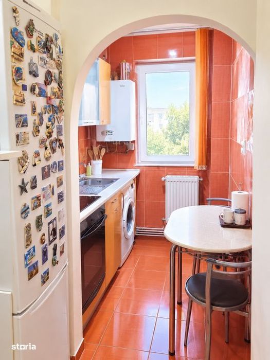 Apartament 2 camere decomandat, mobilat si utilat – Trivale, Complex