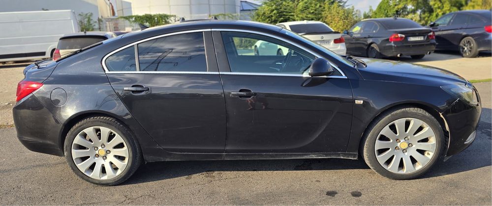 Opel Insignia 2011