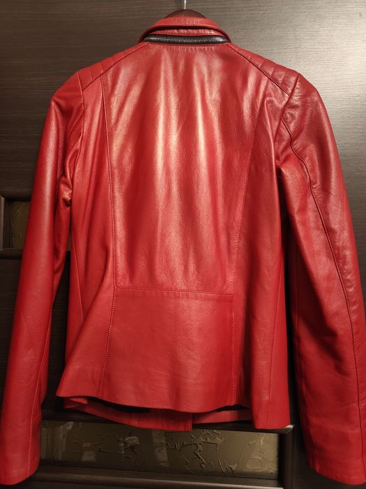 Продам Кожаную куртку